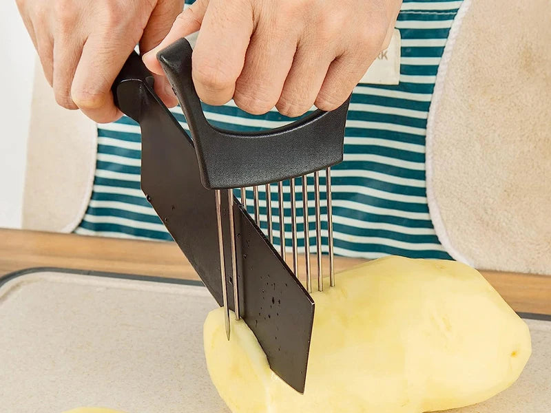 1pc Stainless Steel Onion Slicer Holder, Multipurpose Meat Tenderizers, Vegetable Potato Tomato Lemon Cutting Tool, Full Grip Ha